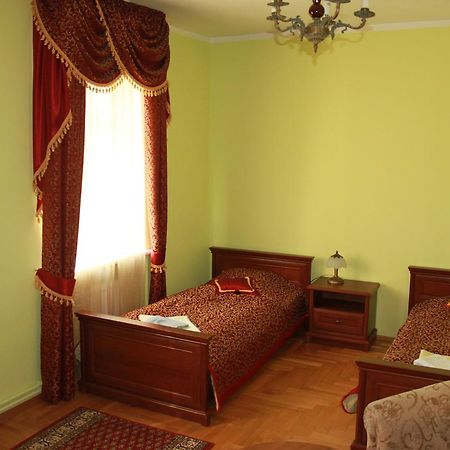 Palac W Nosowie Nosowo Bagian luar foto