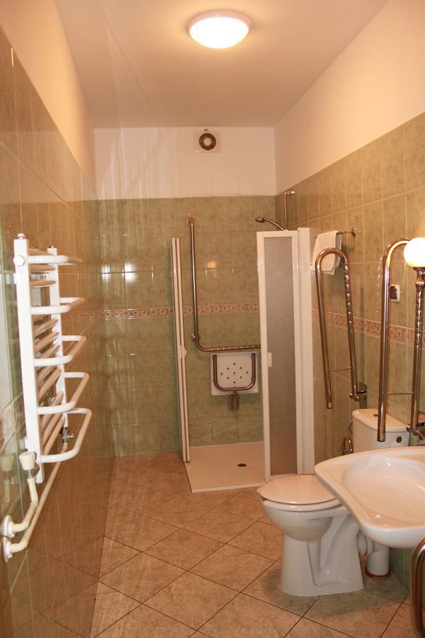 Palac W Nosowie Nosowo Bagian luar foto